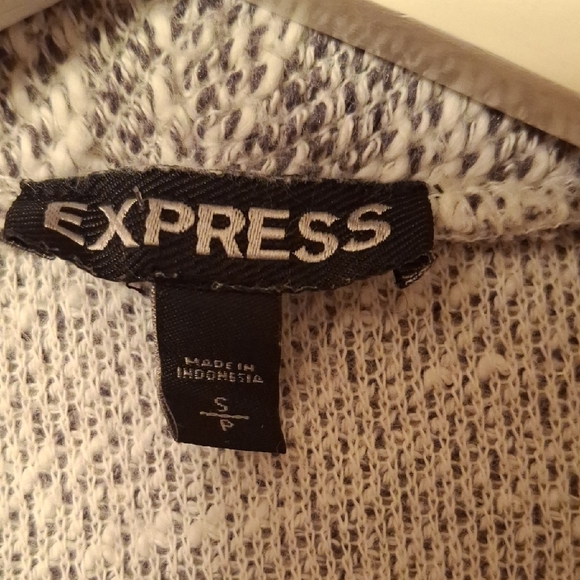 Express Women's Gray Textured Blazer Small - Picture 2 of 7